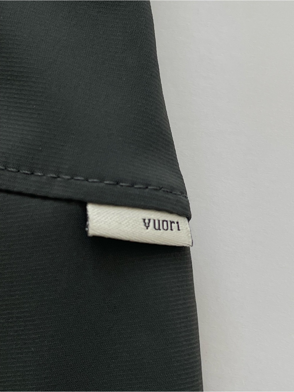 Vuori Miles Ankle Pants Grey Size M Athleisure Casual Work Out Walking Sporty - Picture 10 of 16